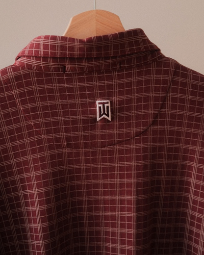 2000s Nike Tiger Woods Short Sleeved Button Down (L)
